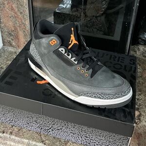 💥 Jordan 3 Retro
Fear Pack (2023)